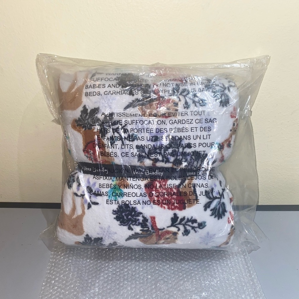 Vera Bradley Merry Mischief Snow Day Wearable Blanket, Color: White Multicolor - Picture 3 of 8